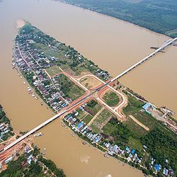 Jembatan Tayan