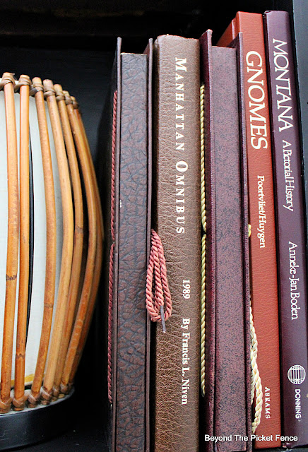 Styled Bookshelf Details