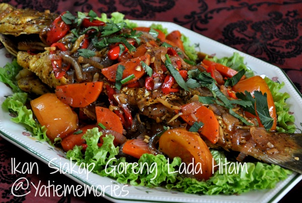 Sinar Kehidupanku**~::: Ikan Siakap Goreng Lada Hitam