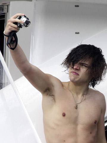 Harry Styles Shirtless