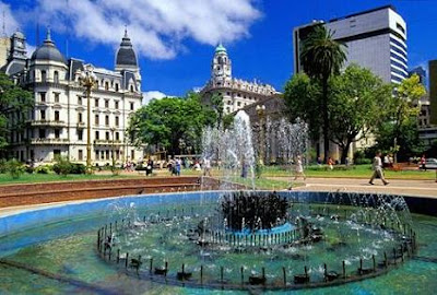 plaza de mayo buenos aires