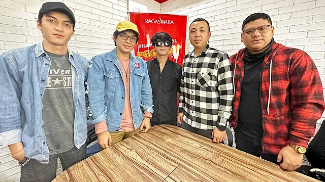 Langkah demi Langkah: Perkembangan Luvia Band dalam Industri Musik