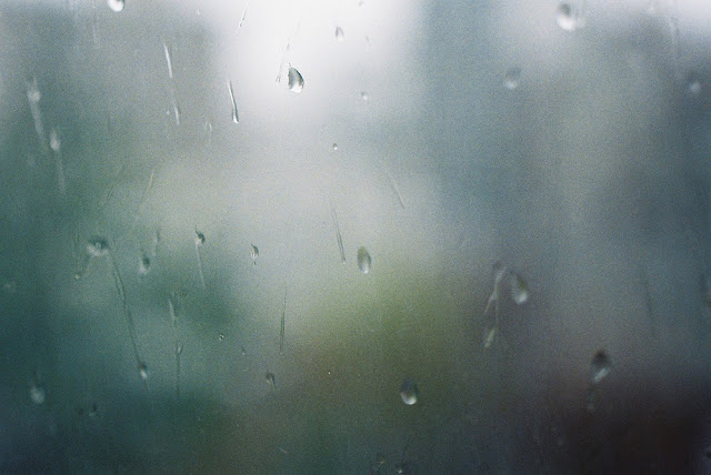 Kodak ULTRAMAX 400,雨,ガラス