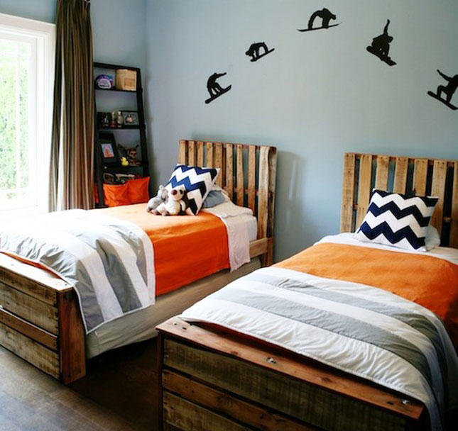16 Desain  tempat tidur unik dari kayu  pallet bekas 1000 