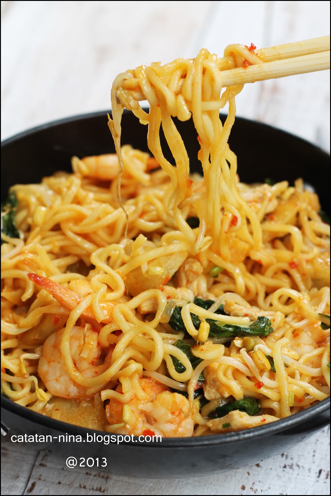 MIE GORENG ASAM PEDAS ALA THAI  Catatan-Nina