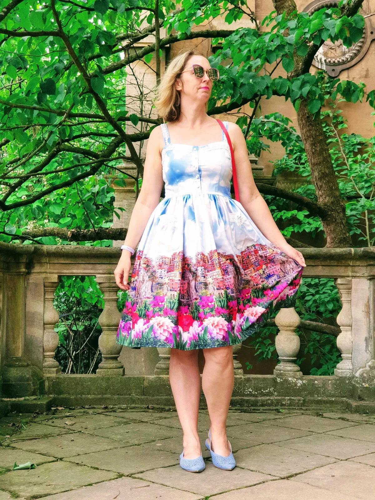 Vintage Afternoon Tea Dress: Over 40 Style.