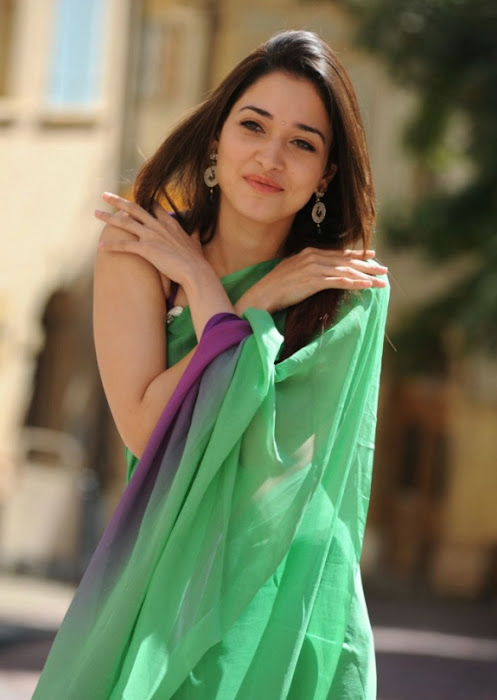 tamanna in green saree actress pics