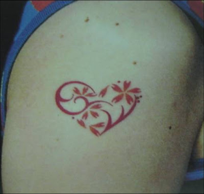 Tattoos Hearts on Asia Tattoo  Tattoos Heart 4