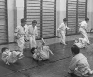 Escalfament de judo infantil