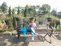 Charissa suci slavina liburan ke The Ranch Puncak Bogor