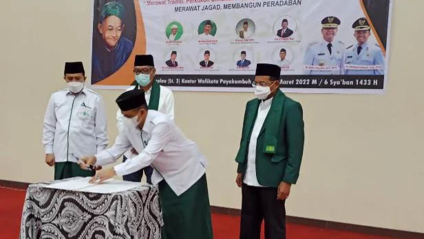 PCNU Payakumbuh Dilantik, Langsung MoU dengan Pemko Payakumbuh