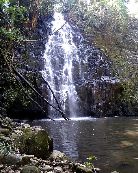 Air Terjun Batu Ninin Kujau