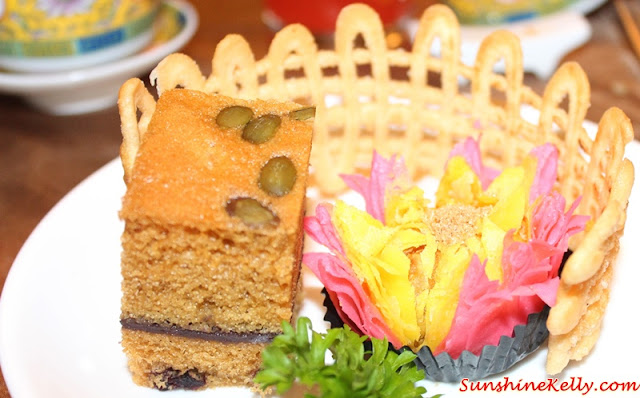 imperial musang king royale durian mooncake, musang king durian mooncake, Tai Thong Mooncakes, Mid-Autumn Menu 2015, tai thong, tai thong malaysia, fruits mooncakes