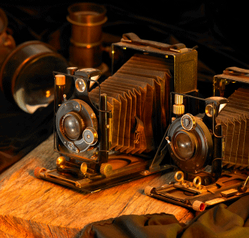 office are 6 old cameras.