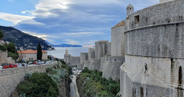 Photo 12/24 - Les remparts de Dubrovnik....