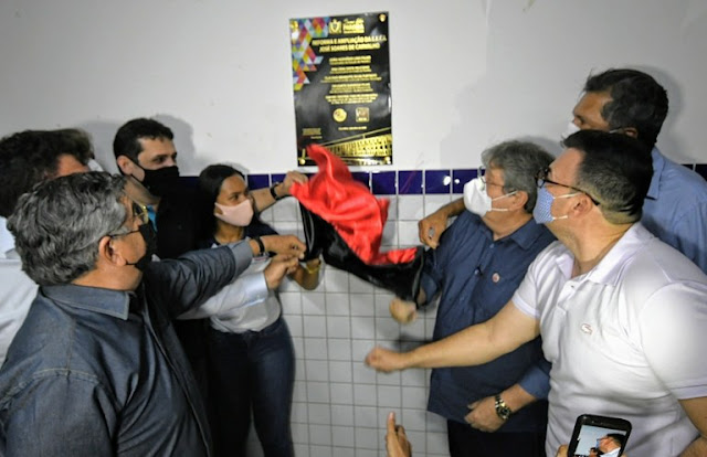 João Azevêdo inaugura Creas em Alagoinha, autoriza Restaurante Popular e entrega escola em Guarabira