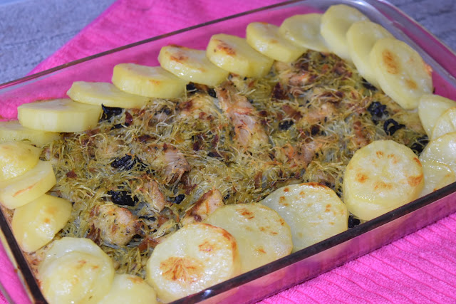 Vermicelle au poulet et champignons noirs