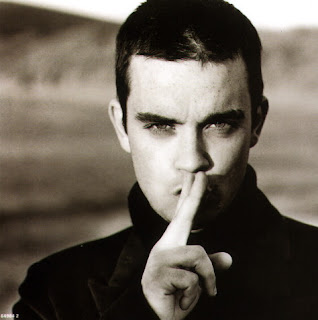 Robbie Williams - Different Lyrics