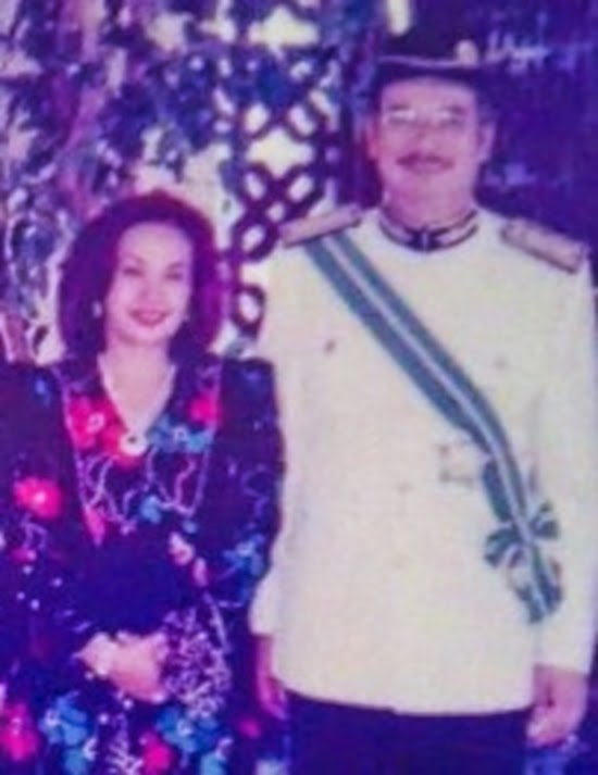 Koleksi Gambar Kenangan Manis Najib Dan Rosmah Mansor 