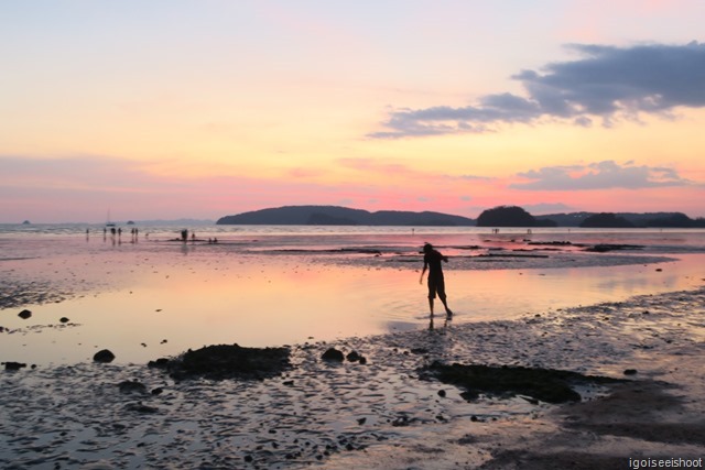 Pink colours of twilight as seen from Nopparat Thara Beach