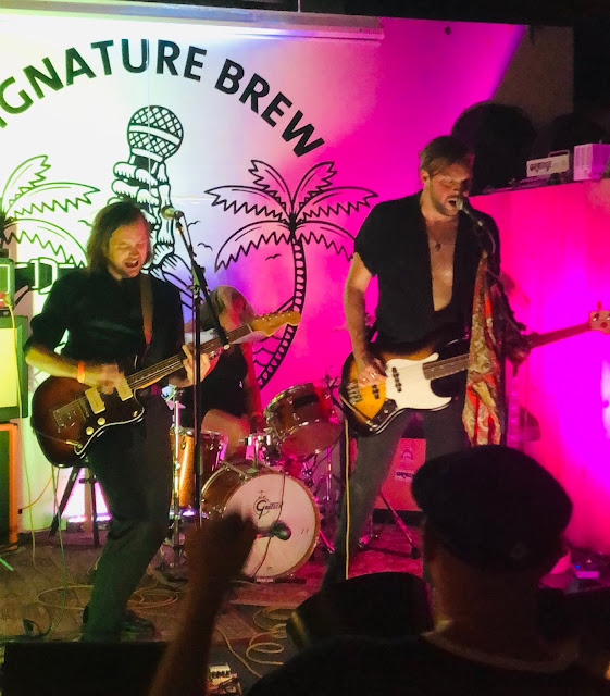 JW Paris live at Signature Brew Haggerston in London - The Remedy - July 21, 2022