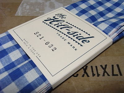 The Hill-Side S21-032
Selvage Lightweight Gingham Chambray Bandana