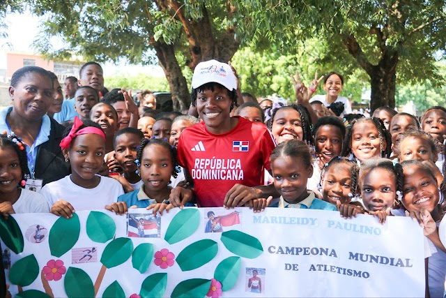 INEFI reconoce a Marileidy Paulino en la escuela donde estudió en Nizao