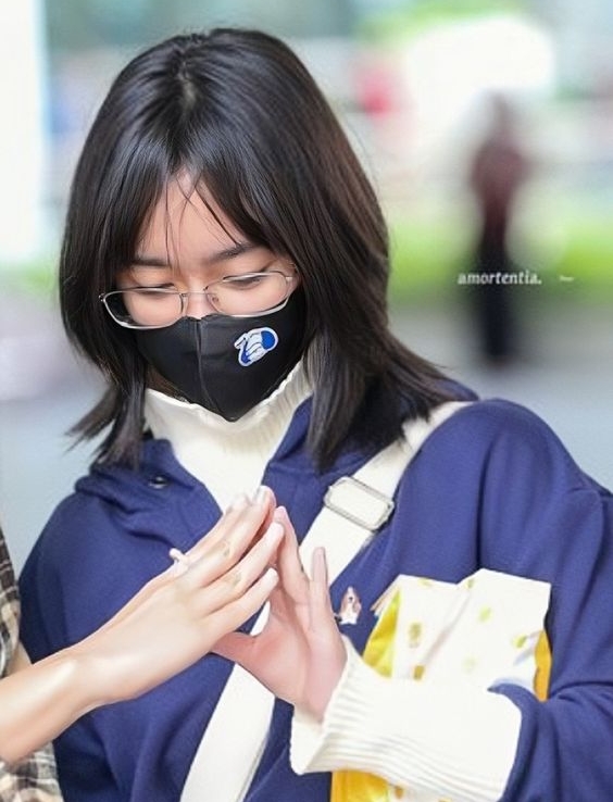 freya jkt48 pakai masker