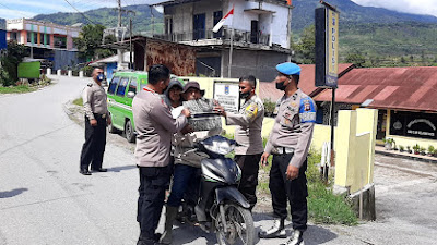 Disangka Razia, Polsek Lembang Jaya Polres Solok ternyata melaksanakan BAKSOS POLRI