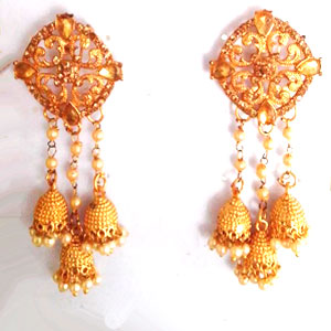 Fancy Earing