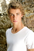 Luke Mitchell Australian Model Actor | Luke Mitchell Biography Professional Tennis Player
