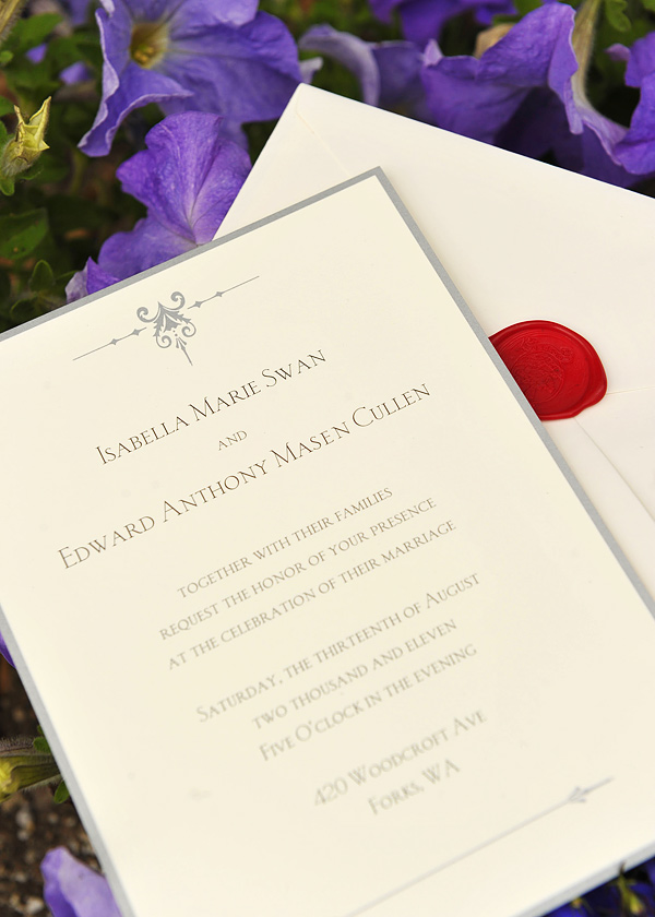 A beautiful classic Wedding invitation and the Cullen Crust stamped in wax 