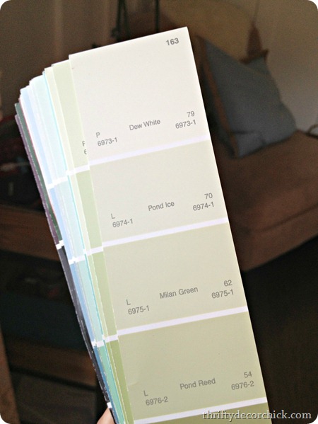 light green wall colors 
