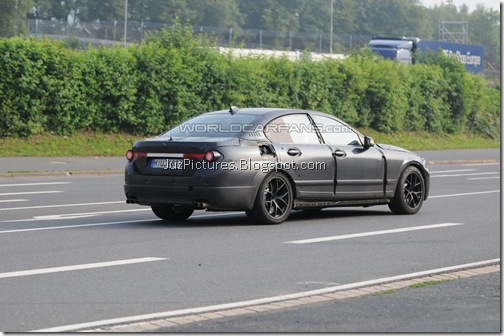 2011-bmw-m5-spy-rear-right
