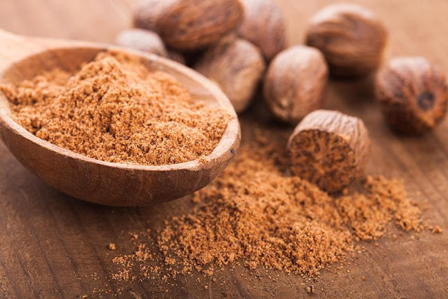 Can Dogs Eat Nutmeg? Is Nutmeg Safe For Dogs