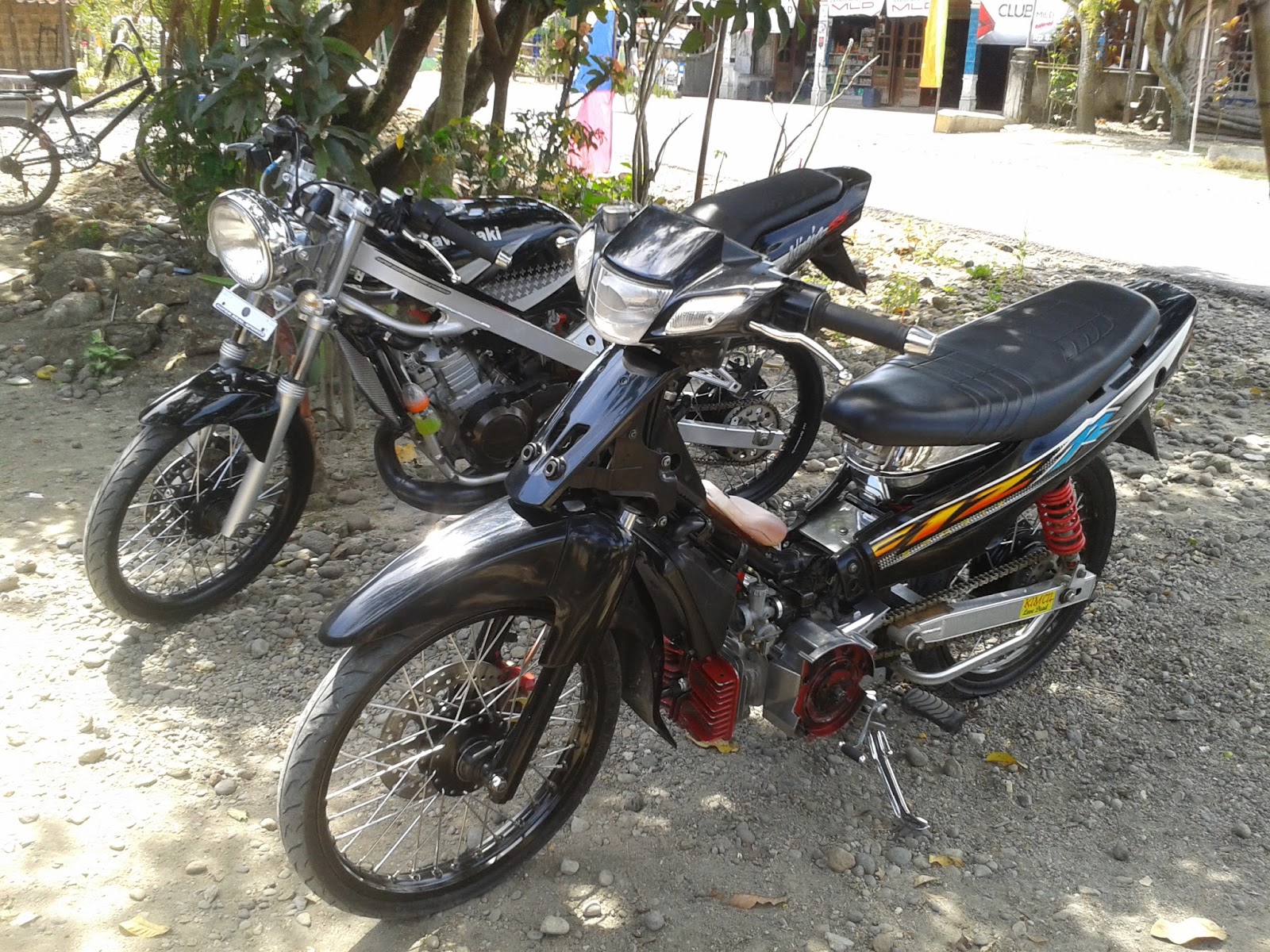 64 Modifikasi Motor F1zr Hitam Terupdate Pinus Motor