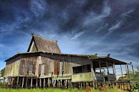 Rumah Adat Kalimantan Selatan