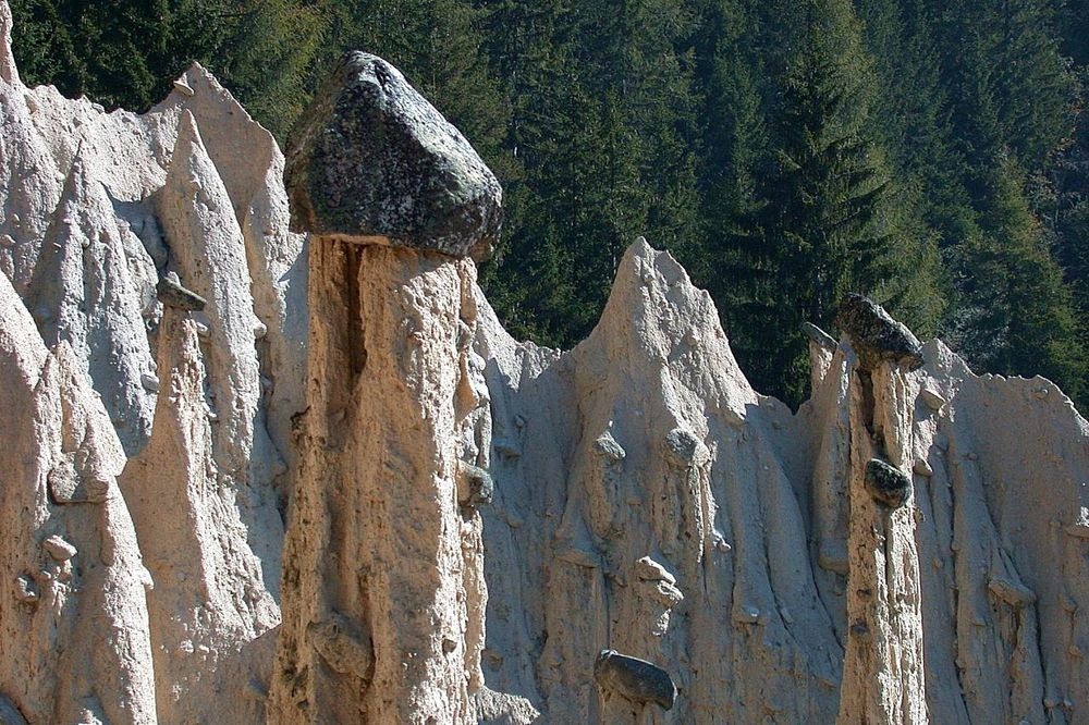 earth-pyramids-tyrol-4