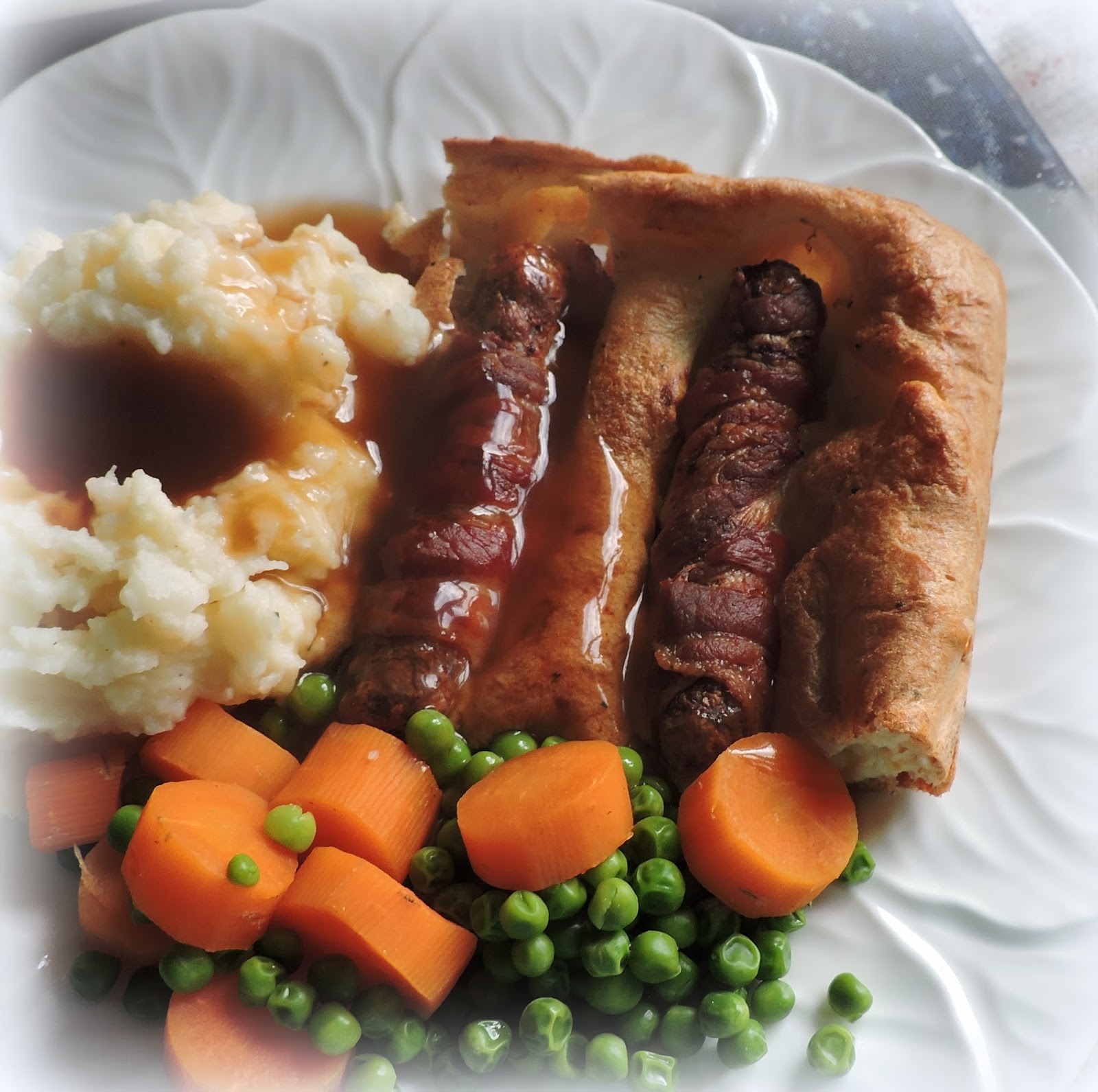 The English Kitchen: Toad in The Hole