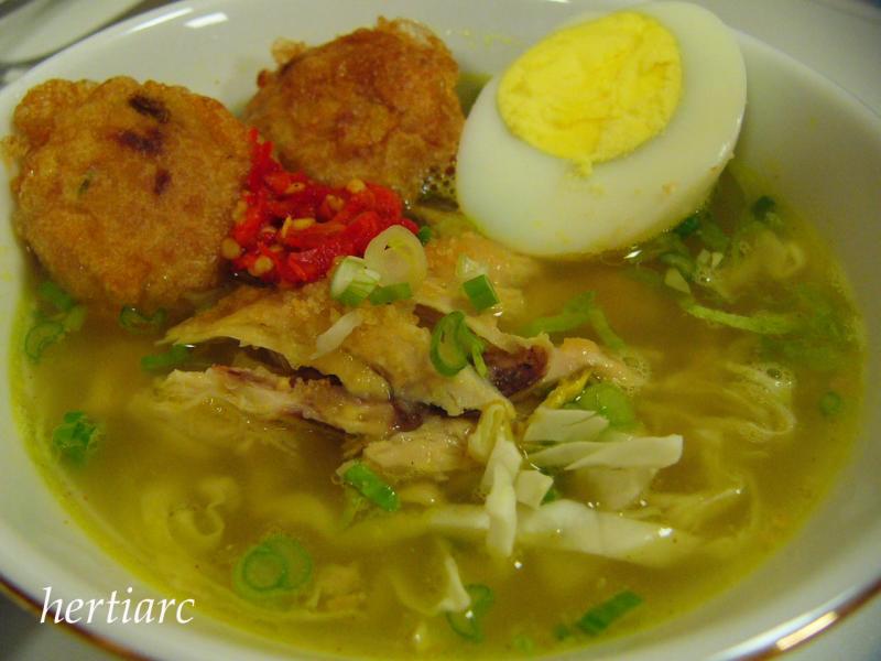 Chicken Soup (Soto Ayam) Recipe | Indonesian Food Culinary