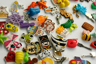 Medium Mixed I Spy trinkets for I spy bag/ bottle, Speech therapy, no doubles, Medium size 2-4cm Size M