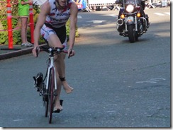 seafair-bike-dismount