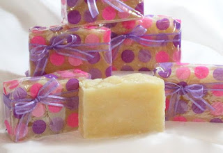 lavender soap, lavender essential oil, handmade soap, shurleyscreations, raggedyrhondas