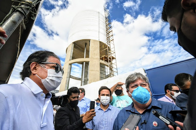 João Azevêdo inspeciona Sistema de Abastecimento de Água e visita obras em Areia e Alagoa Grande