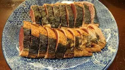 気仙沼産の生鰹たたき