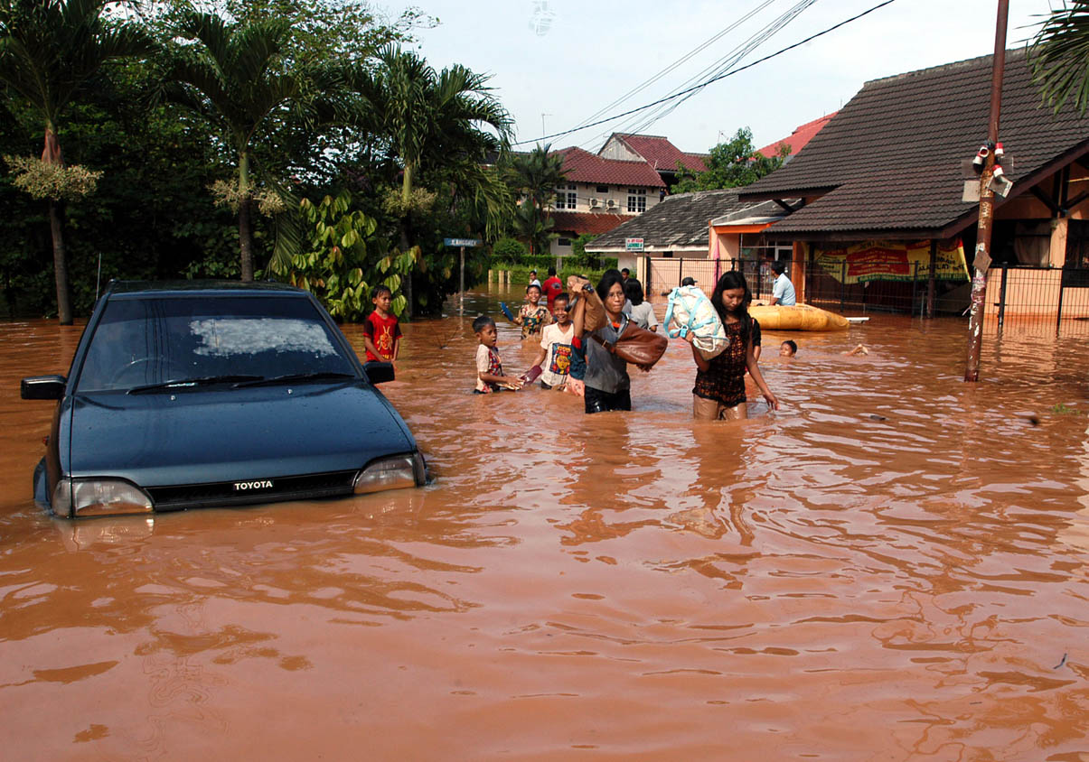  Banjir dan cara menghadapinya psda