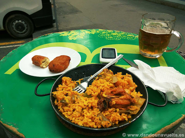 Paella valenciana