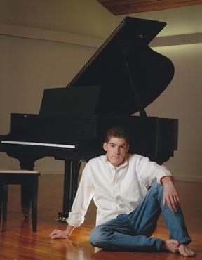 Kale and restored piano
