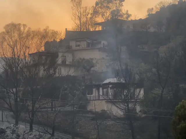 Σε κατάσταση έκτακτης ανάγκης κηρύχθηκαν οι 5 πυρόπληκτοι Δήμοι της Περιφέρειας Πελοποννήσου