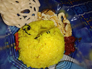 resep nasi kuning, nasi kuning rice cooker, memasak nasi kuning rice cooker
